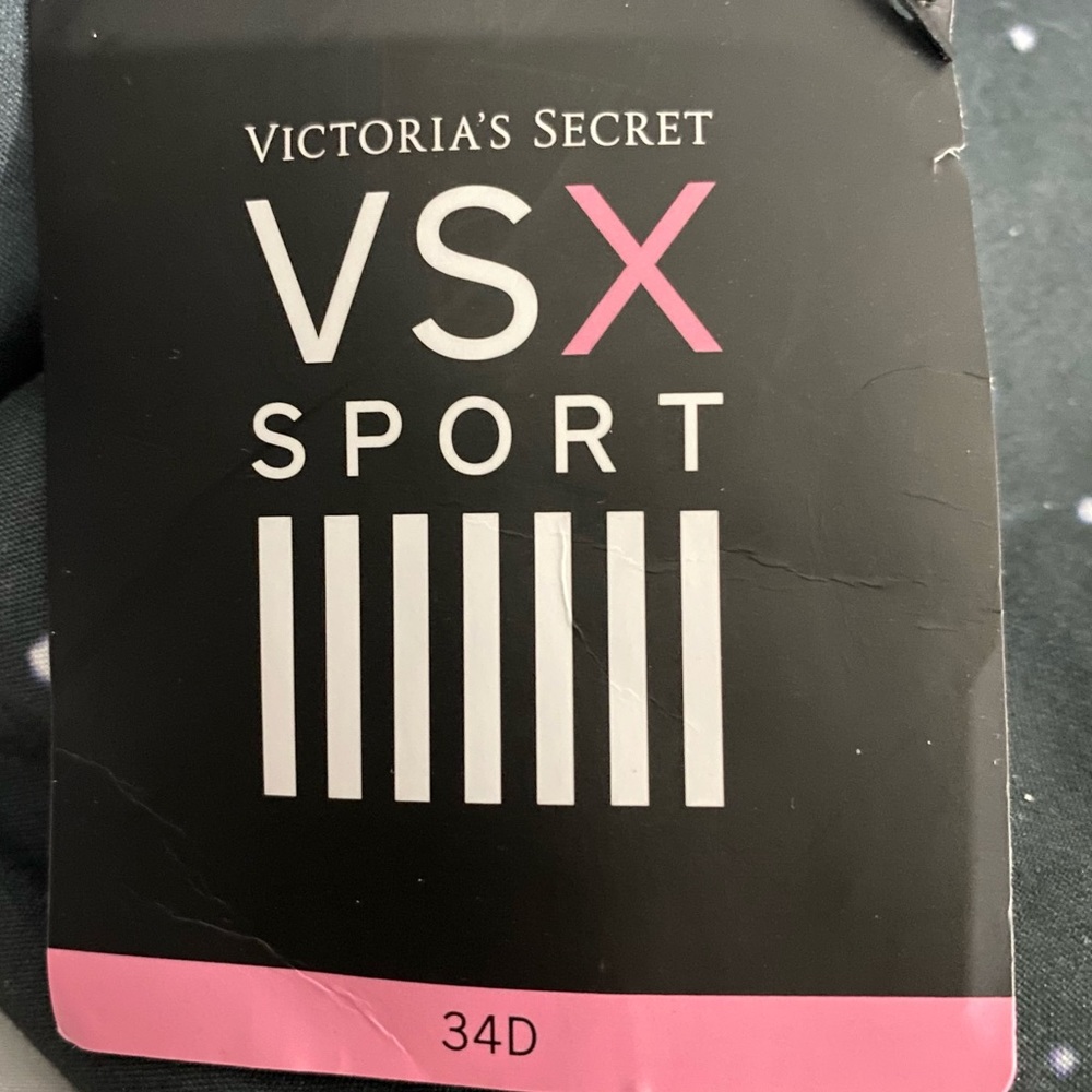 Victoria Secret VSX Sports Bra - Picture 4 of 5